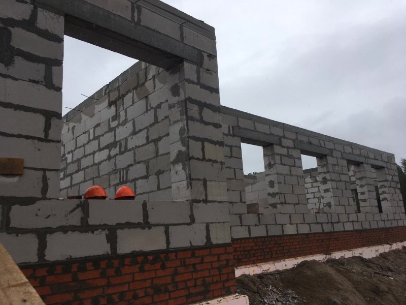 Готовы стены строящегося детского сада в Алакуртти Готовы стены строящегося детского сада в Алакуртти