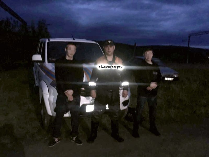 Благодаря опоре ЛЭП нашли потерявшихся грибников в Магнетитах Благодаря опоре ЛЭП нашли потерявшихся грибников в Магнетитах