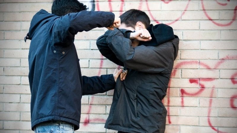 Вейп отнял у подростка прохожий в Апатитах Вейп отнял у подростка прохожий в Апатитах