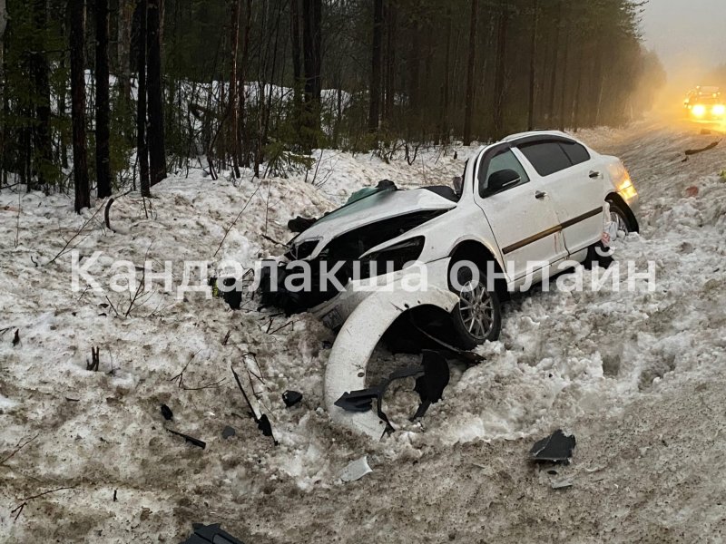 Погибли двое детей и женщина в аварии под Алакуртти