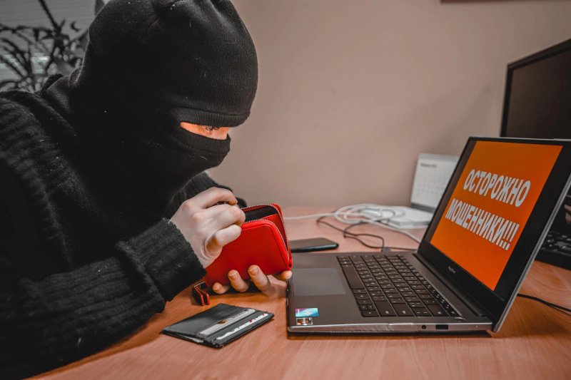 13,5 млн выманили кибераферисты у пенсионера из Североморска