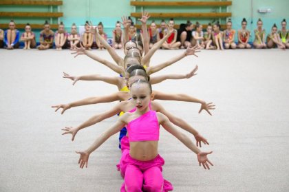 Сотрудникам спортшколы № 12 вручили благодарственные письма главы Мурманска Сотрудникам спортшколы № 12 вручили благодарственные письма главы Мурманска