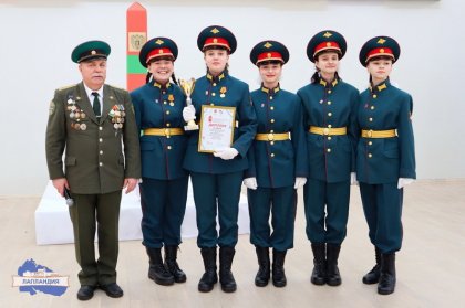 Апатитчане представят регион на Международном слете мемориальных отрядов в Минске Апатитчане представят регион на Международном слете мемориальных отрядов в Минске