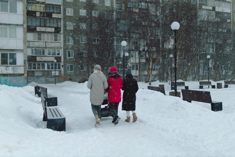 Зачем врачи «выгоняют» мурманчан  на улицу?