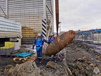Взорвали бомбу из Мурманского морского торгового порта Взорвали бомбу из Мурманского морского торгового порта