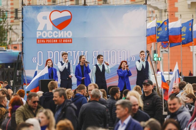 В Мурманске с размахом отметили День России В Мурманске с размахом отметили День России