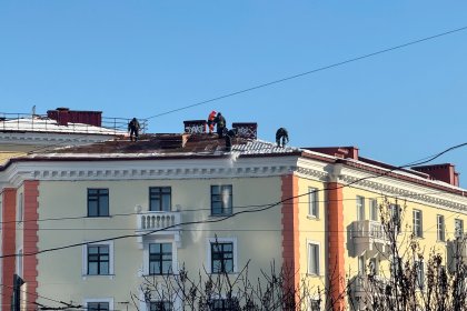 80 тысяч рублей заплатят ребенку за разбитую снегом голову в Полярных Зорях 80 тысяч рублей заплатят ребенку за разбитую снегом голову в Полярных Зорях