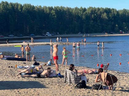На Уре купаться пока запрещено: пляж откроют лишь в конце августа На Уре купаться пока запрещено: пляж откроют лишь в конце августа