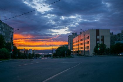 Спровоцировал ДТП и скрылся житель Мурманска Спровоцировал ДТП и скрылся житель Мурманска