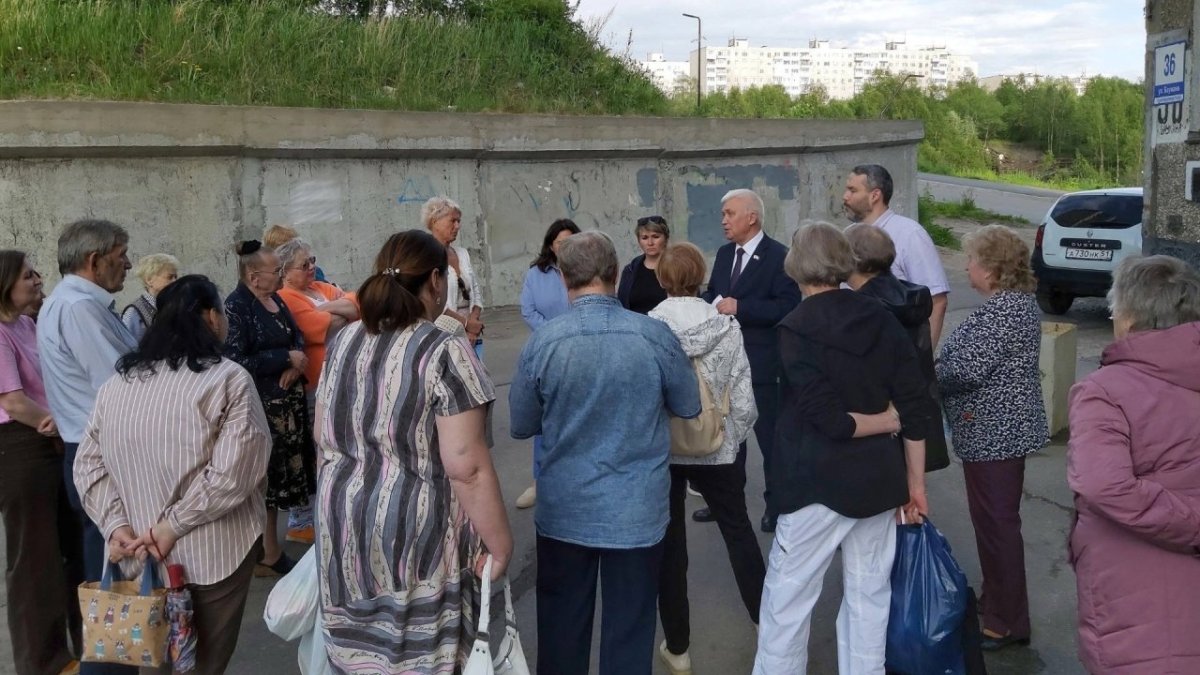Встреча с жителями в Мурманске