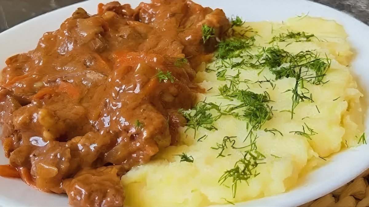 мясо с пюре