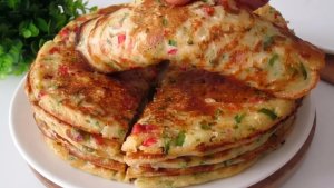 Урожая капусты всегда мало: жарю капустные лепёшки на скорую руку, которые улетают со сметаной за минуты