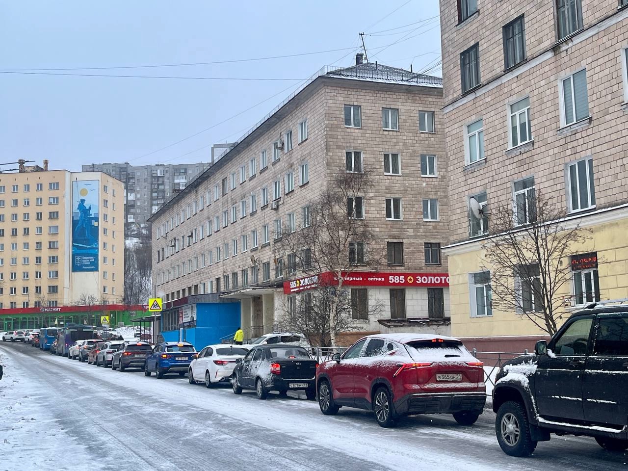 В Североморске огромные пробки — в этом глава ЗАТО винит коммунальщиков