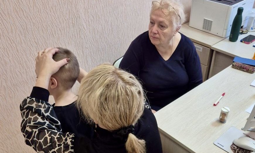 Онкологический десант обследовал 140 детей в пяти городах Мурманской области