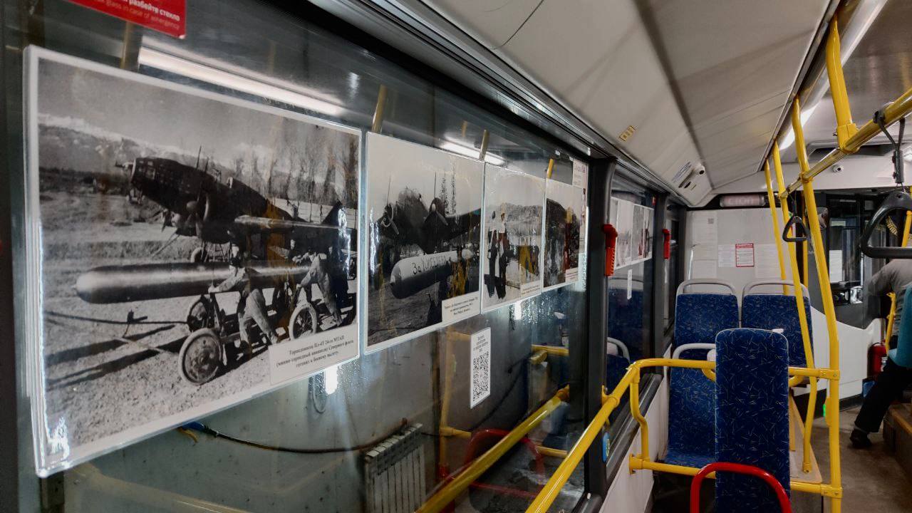 В Североморске на линии вышли автобусы-музеи в честь Великой Победы