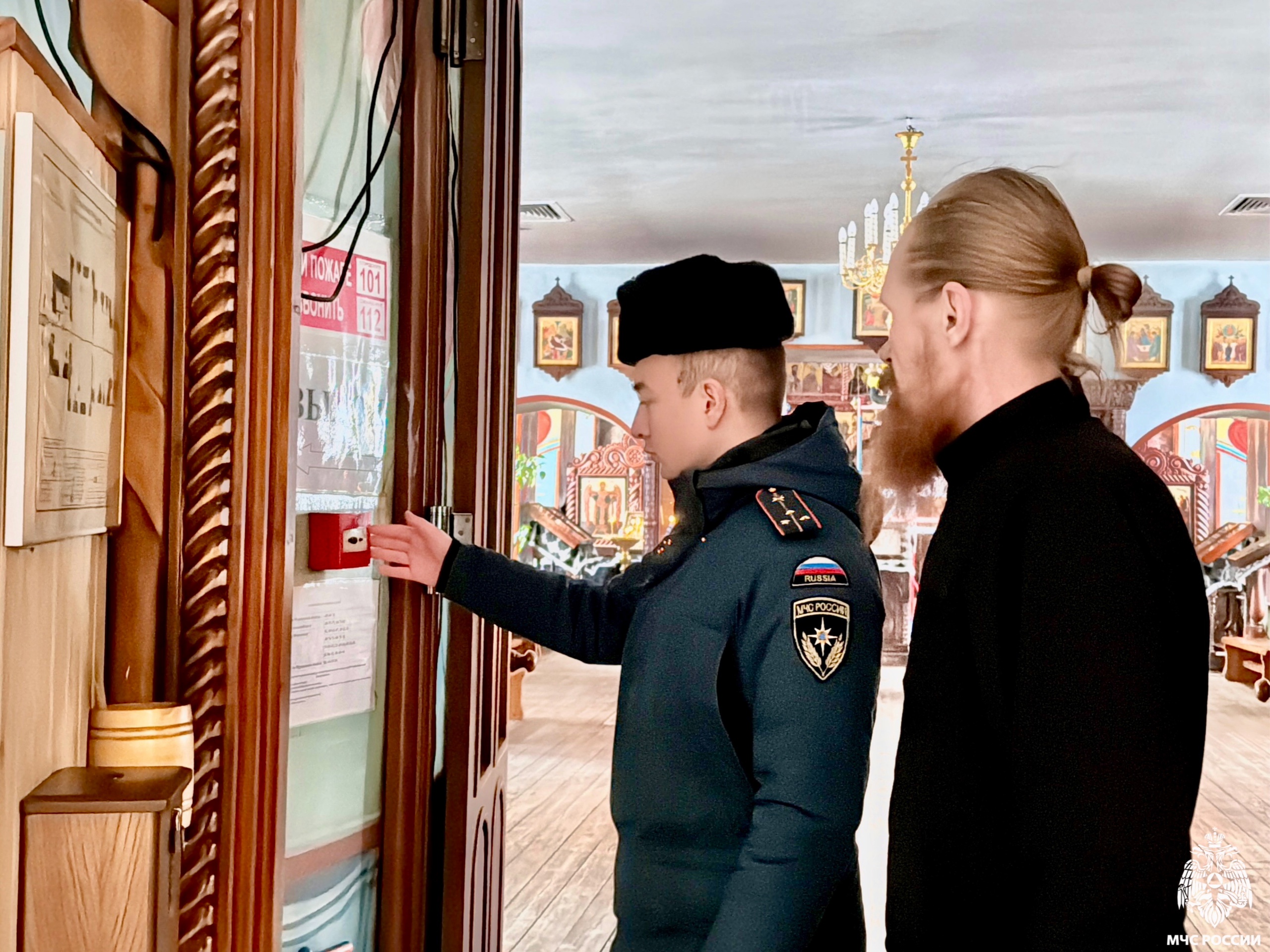В канун Пасхи храмы Мурманской области проверяет Госпожнадзор