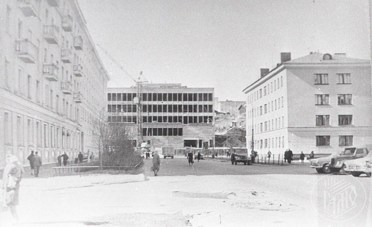 55 лет назад мурманская «научка» переехала в новое здание на Софьи Перовской