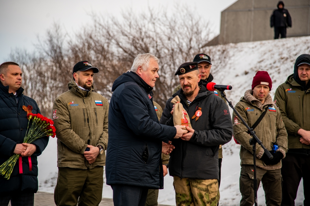 В Долине Славы уполномоченный по правам человека в Кемеровской области обнаружил захоронение бойца-сибиряка