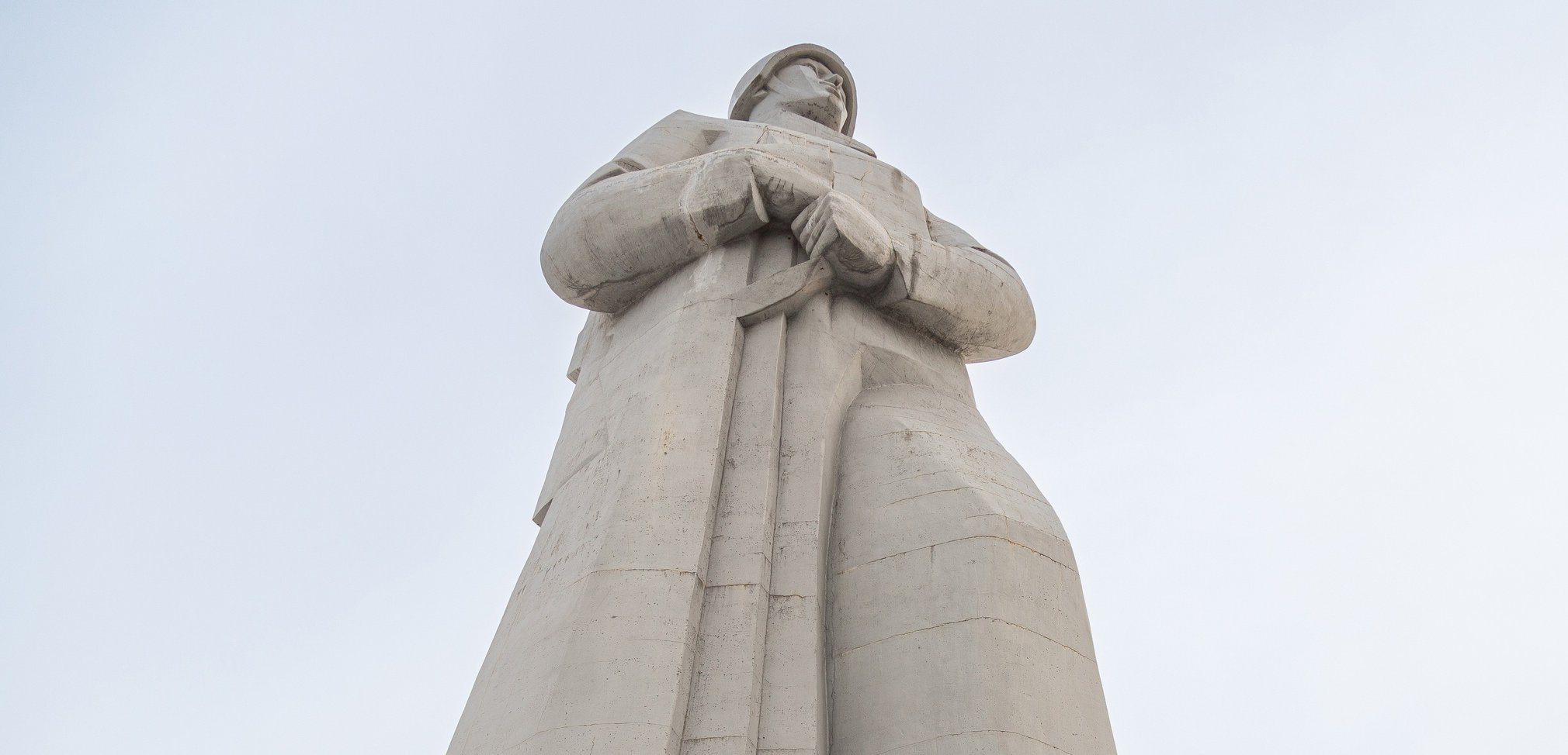 Пост № 1: более 100 школьников будут посменно нести вахту у Вечного огня в Мурманске