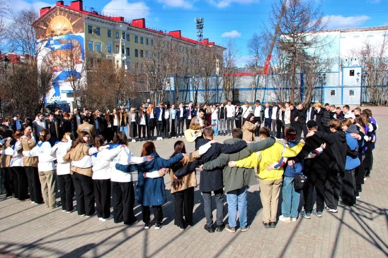 В Кандалакше 19 студентов летом будут помогать машинистам тепловозов
