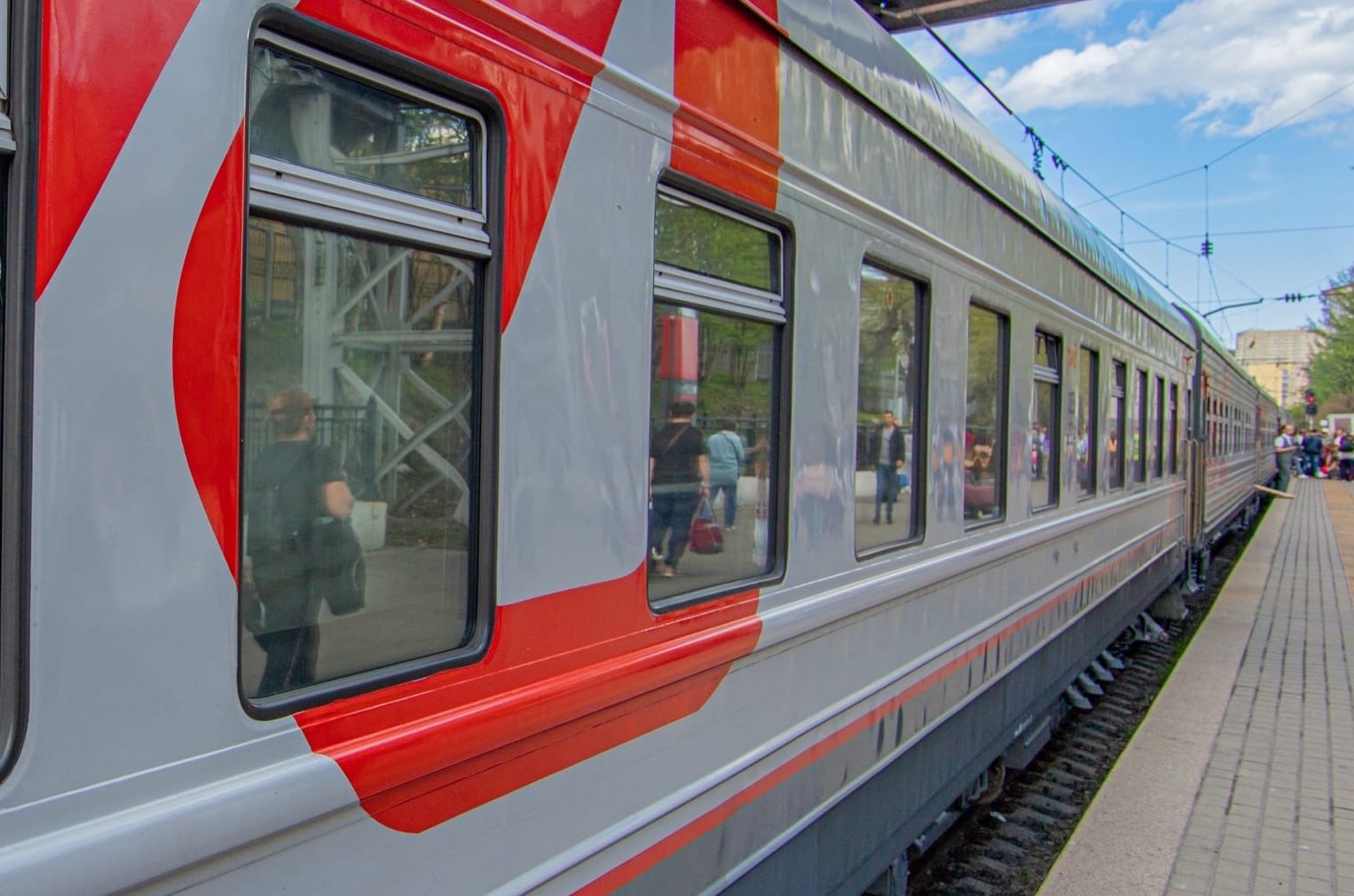 Ситуацию с питанием детей в поезде «Мурманск — Евпатория» взяла на контроль прокуратура