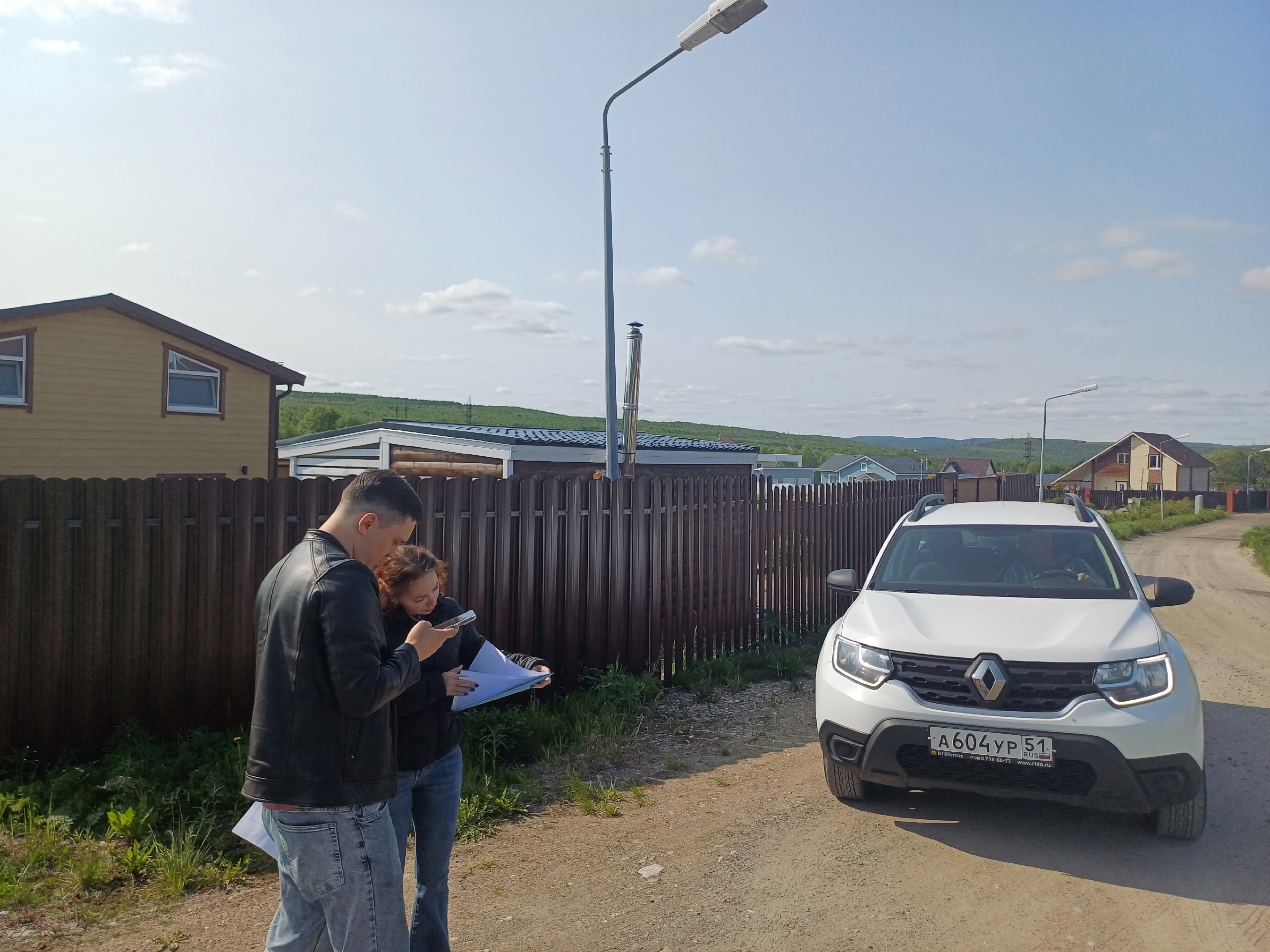 В Кольском округе предприниматели незаконно экономили на электричестве