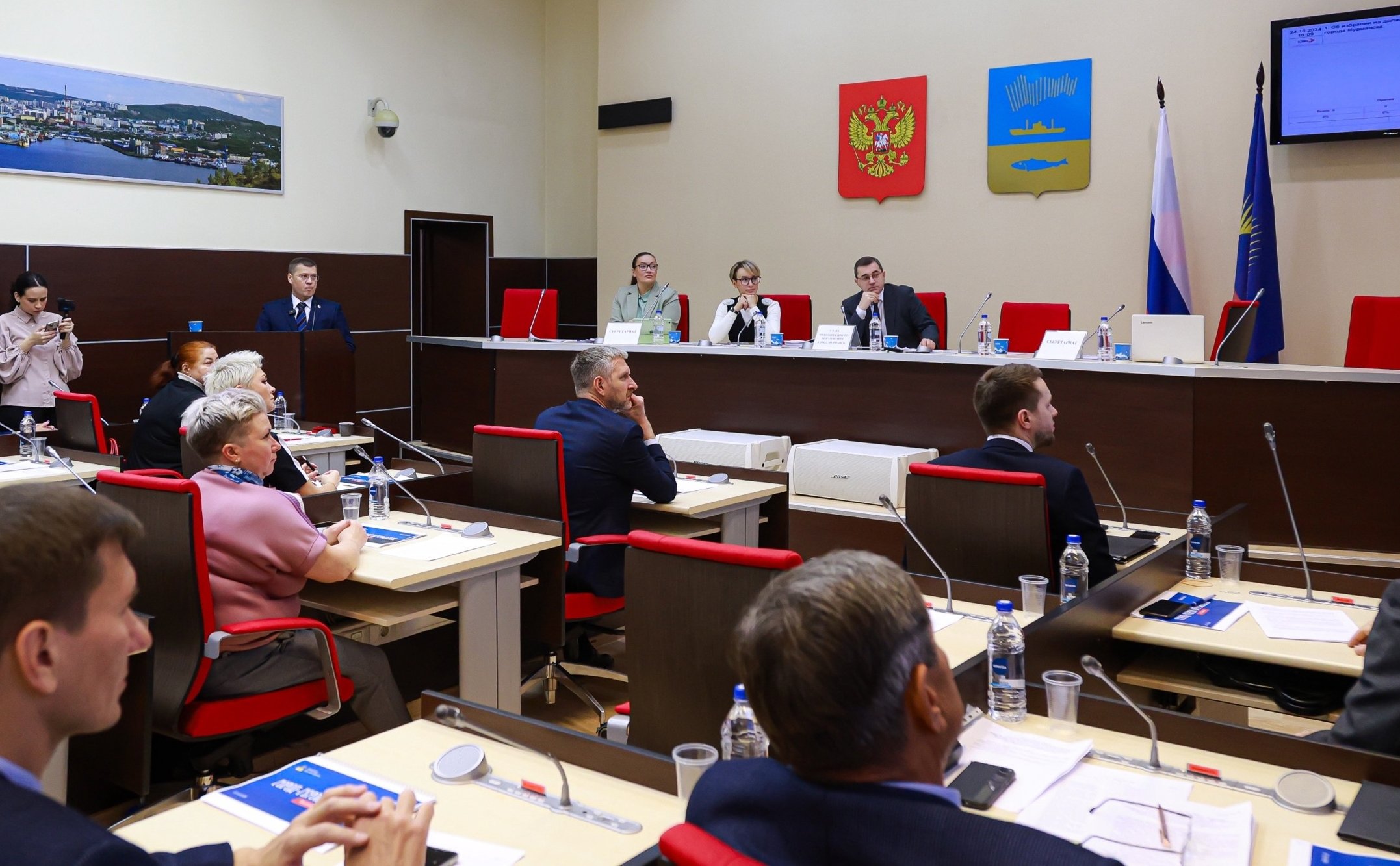 В Совете депутатов заслушают отчет главы Мурманска и рассмотрят поправки в бюджет-2025