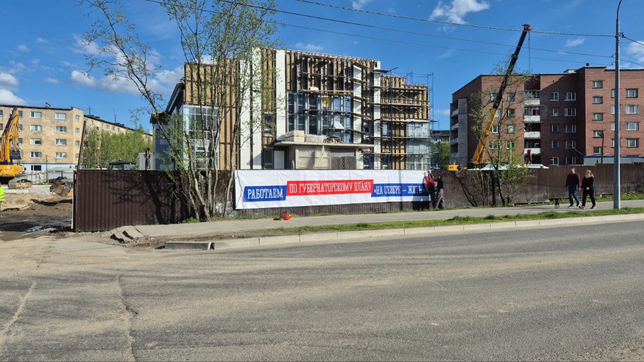 Строители культурного центра на Аскольдовцев в Мурманске перешли к внутренней отделке