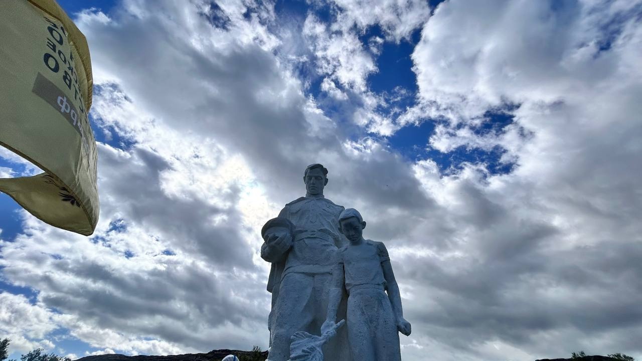 На Муста-Тунтури благоустраивают памятник советским воинам