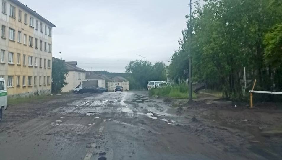 Прокуратура проверяет деятельность служб, ответственных за содержание дорог в Печенгском округе