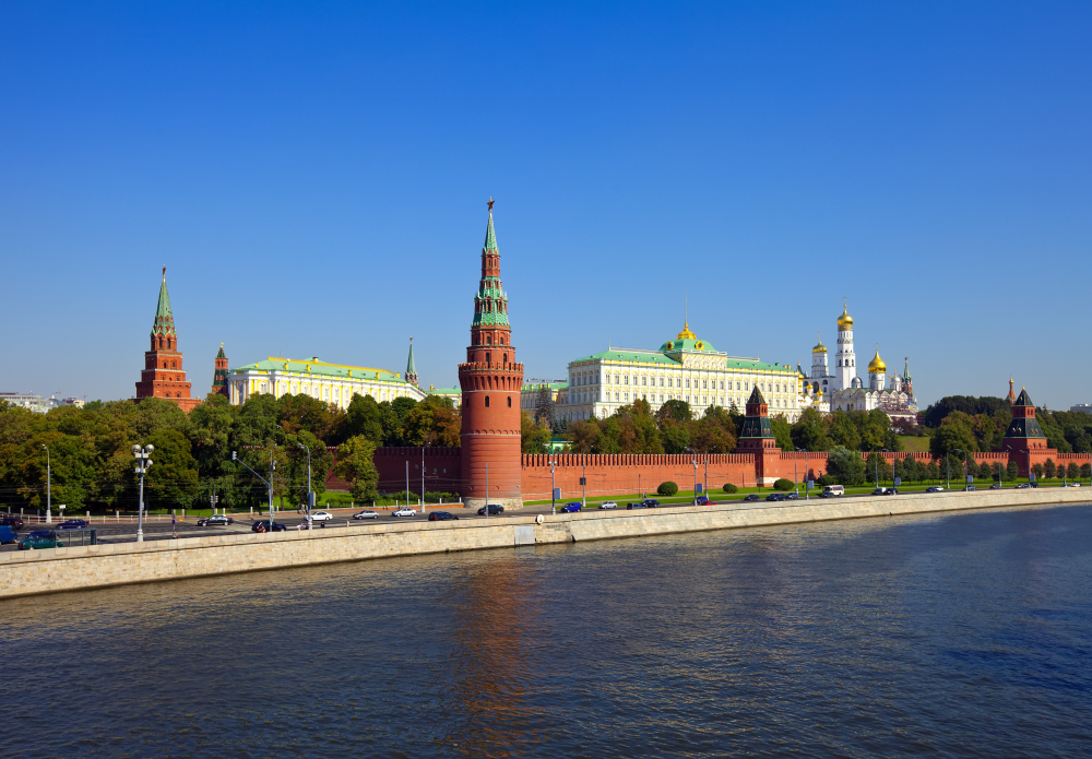 Столичный этикет — Москва и поведение и ее жителей: город, в котором все наоборот — и никому до этого нет дела