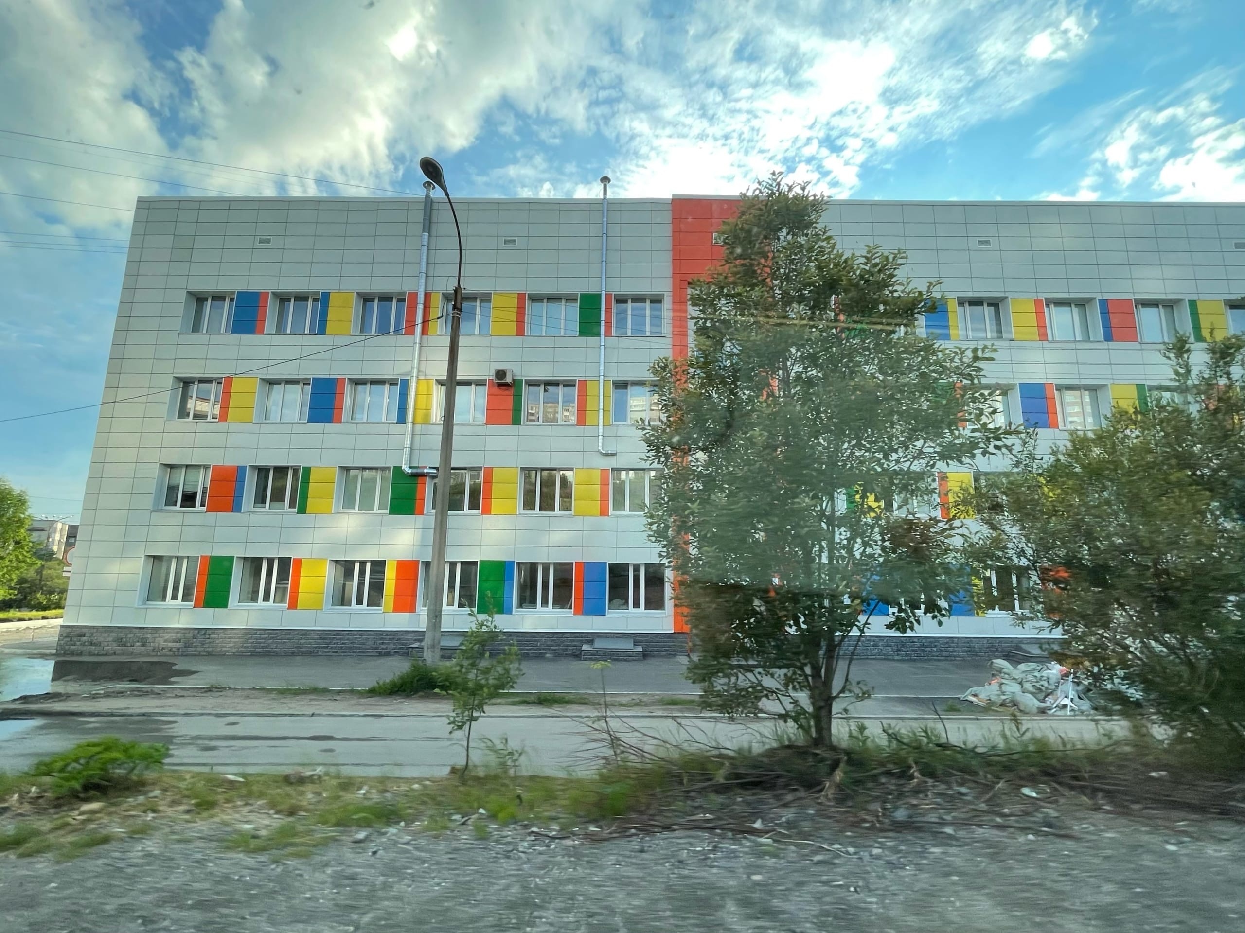 Маленьким пациентам Мурманска доступна новая процедура ЭЭГ в областной поликлинике