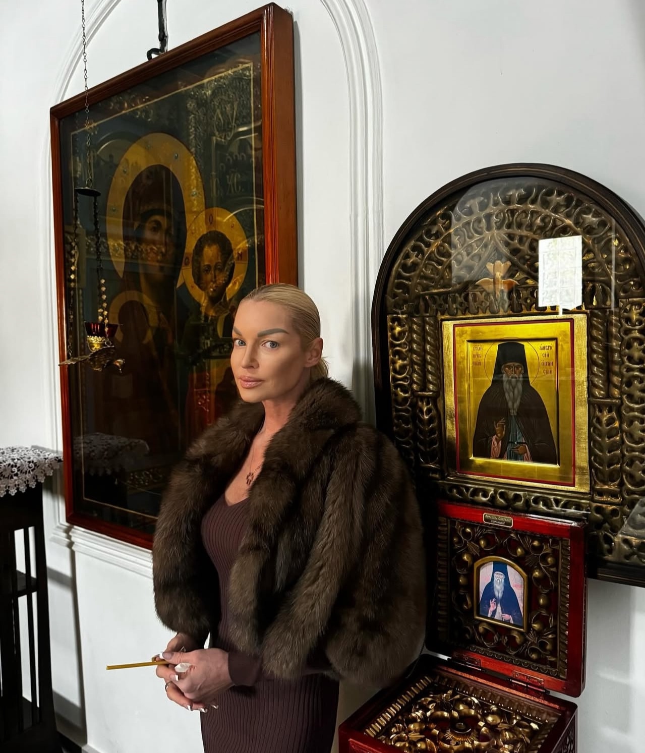 Очередные новости о свадьбе дочери Волочковой: Елена Николаева рассказала, что дочь балерины зарегистрировала брак в ЗАГСе