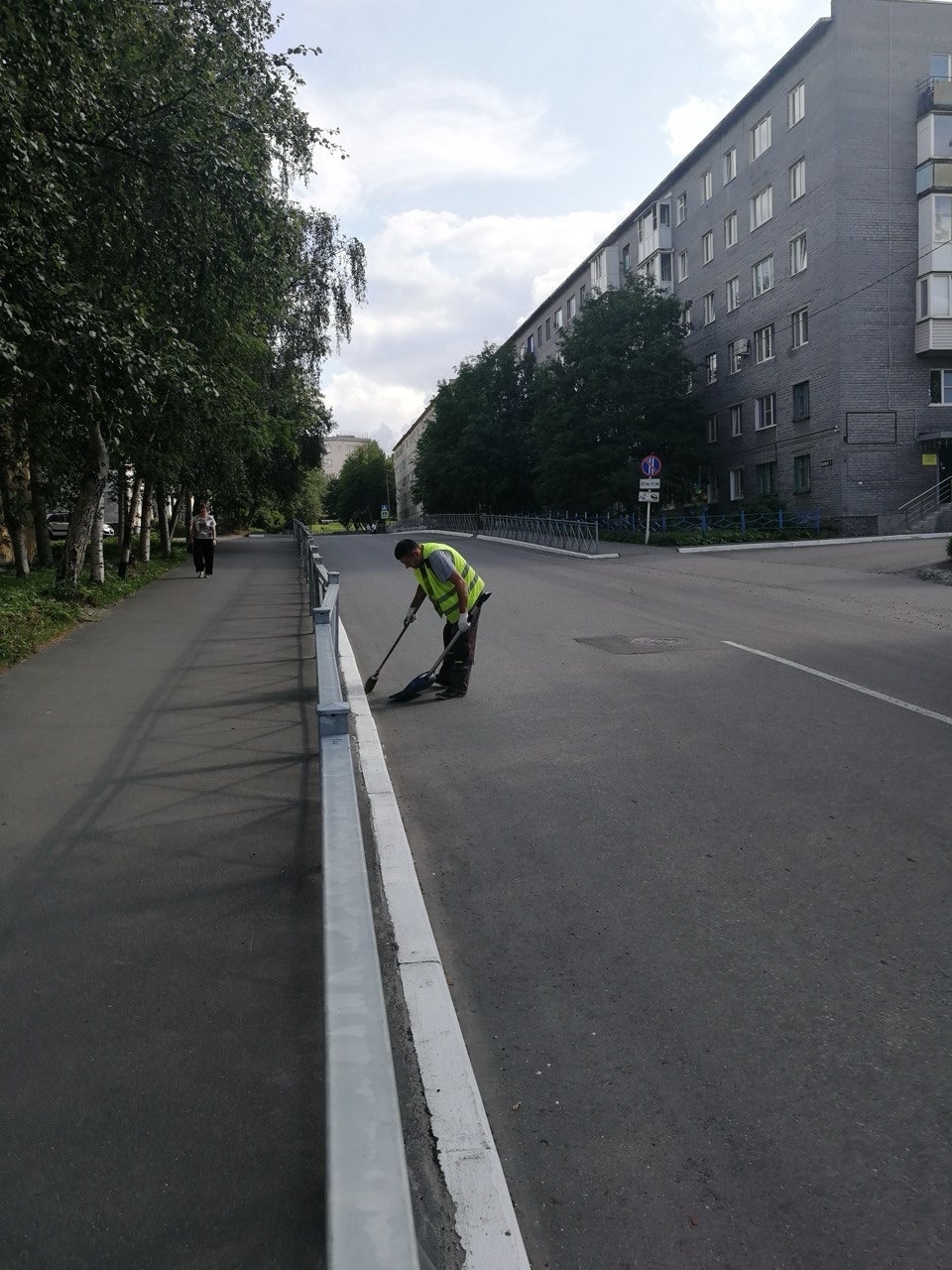 На асфальтирование дорог в Кольском округе потратили 94 млн. руб