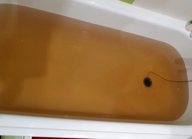 Из кранов в квартирах Алакуртти вновь полилась ржавая вода