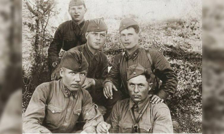 «Все изрыто. Мы окружены»: 8 сентября — День памяти о подвиге 6-й Героической комсомольской батареи