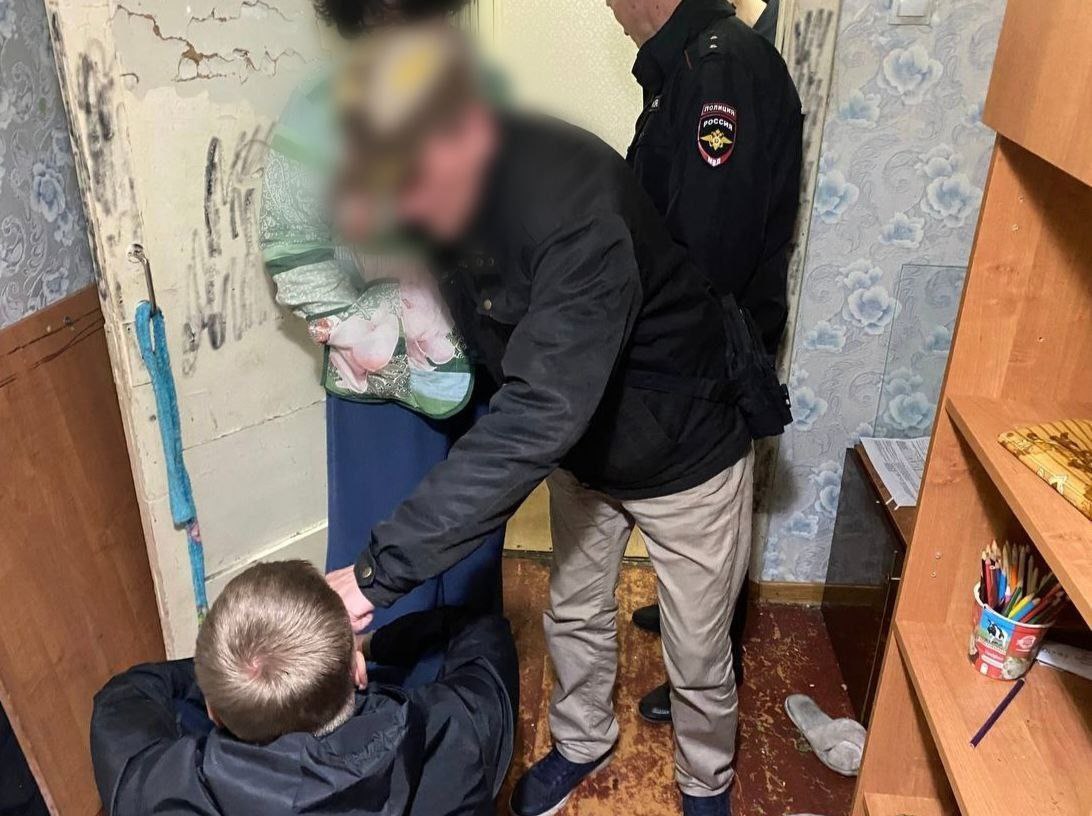 В Ловозере пьяный мужчина забил до смерти знакомую – он осужден на 10,5 лет