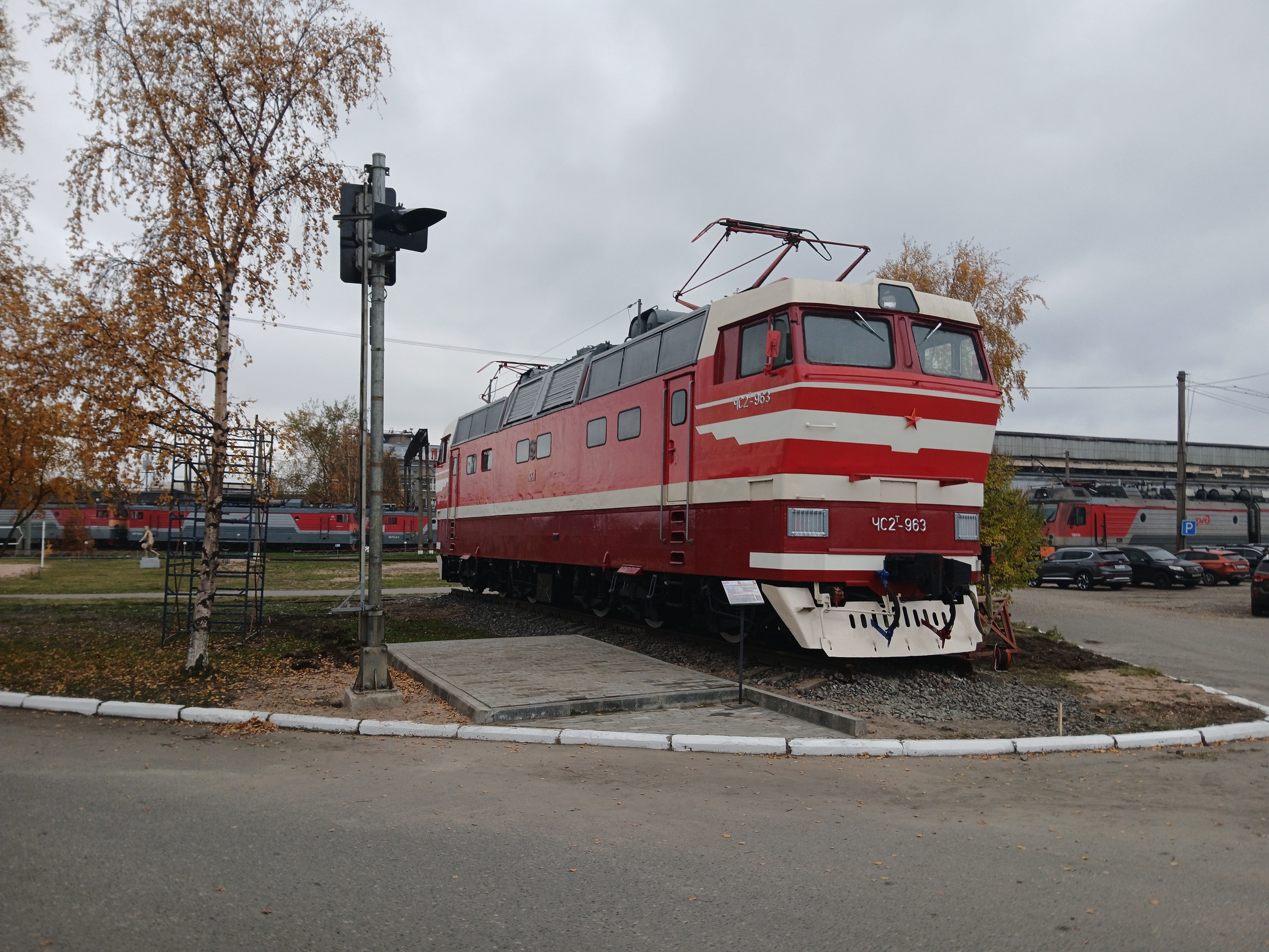 В локомотивном депо Кандалакши подвели итоги реконструкции старого электровоза