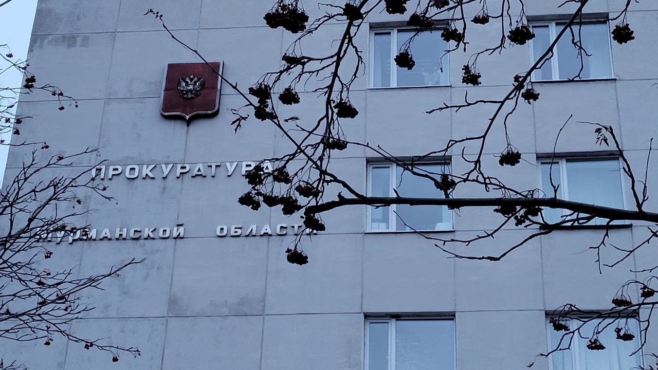 В Печенгском округе суд отказал отцу в получении выплат в связи с гибелью сына
