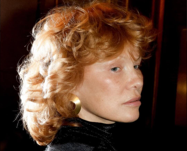 Красота без макияжа: почему сегодня ценится естественность — как тренд изменил индустрию