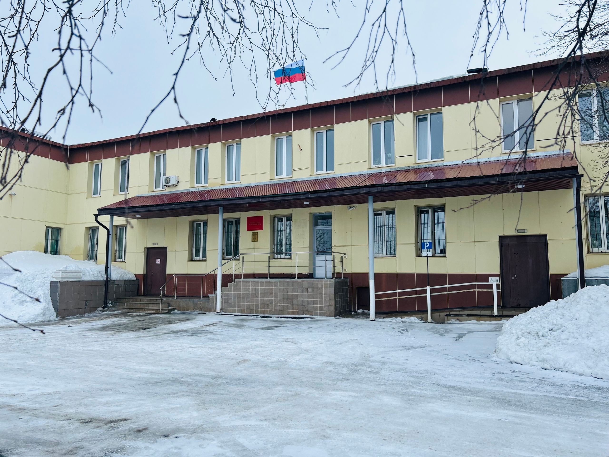В Печенгском округе 16-летнюю девушку обвиняют в совершении действий сексуального характера в отношении девочек 4 и 2 лет